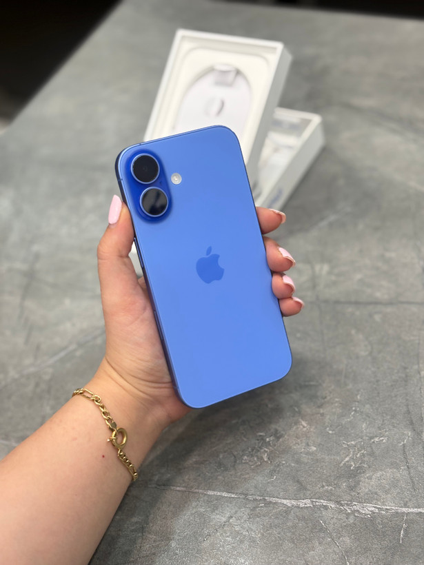 گوشی موبایل اپل مدل iPhone 16 با ظرفیت 128 گیگابایت - کارکرده