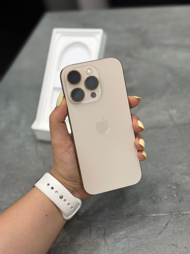 گوشی موبایل اپل مدل iPhone 16 pro با ظرفیت 256 گیگابایت - کارکرده