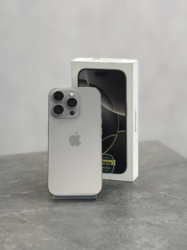 گوشی موبایل اپل مدل iPhone 16 pro با ظرفیت 256 گیگابایت - کارکرده
